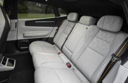 Polestar 4, 2026, rear seats