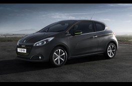 Peugeot 208 in Ice Silver