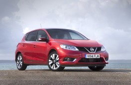 Nissan Pulsar, front, static