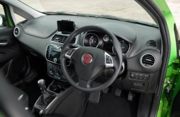 Fiat Punto TwinAir, interior