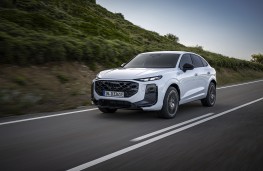 Audi Q3 Sportback, 2025, front, action