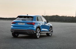 Audi Q3, 2018, rear