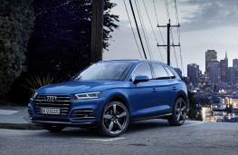 Audi Q5 55 TFSI e, 2019, front