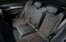 Audi Q5, 2017, rear seats
