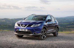 Nissan Qashqai, front