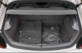 Volkswagen Scirocco R, boot
