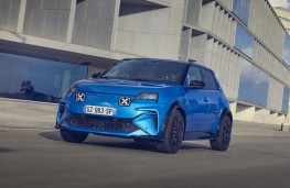 Alpine A290, 2025, front