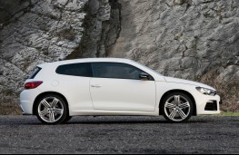 Volkswagen Scirocco R, side