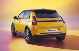 Renault 5 E-Tech, 2024, rear