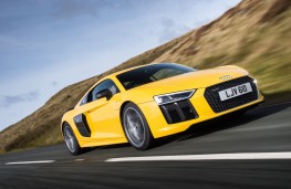 Audi R8 V10 plus, side, action