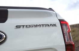 Ford Ranger Stormtrak PHEV, 2026, badge