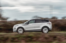 Range Rover Evoque, side action