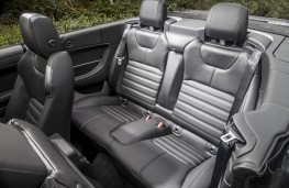 Range Rover Evoque Convertible, rear seats