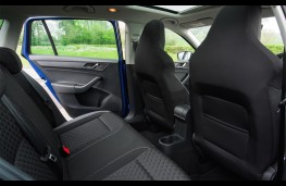 Skoda Rapid Spaceback, 2016, rear seats