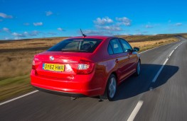 Skoda Rapid, rear action
