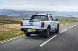 Ford Ranger Stormtrak PHEV, 2026, rear