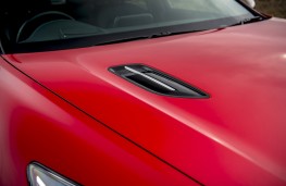Kia Stinger, 2017, bonnet vent