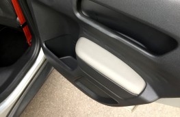 Citroen C4 Cactus Rip Curl, rear door pockets