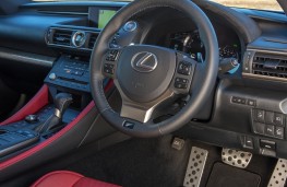 Lexus RC F, interior