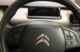 Citroen C4 Cactus Rip Curl, instrument panel