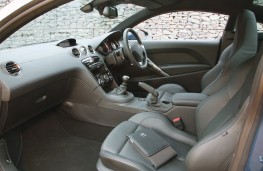 Peugeot RCZ, interior