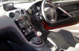 Peugeot RCZ R, interior