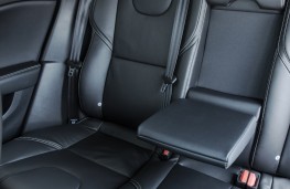 Volvo V40, 2016, R-Design, seats
