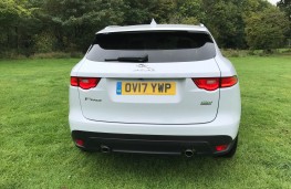 Jaguar F-Pace, rear