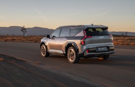 Kia EV9 GT, 2024, rear