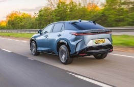 Lexus RZ 450e, 2024, rear