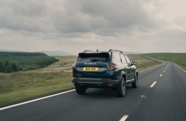 Dacia Bigster, 2025, rear, action
