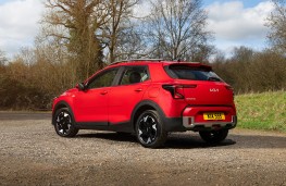 Kia Stonic, 2026, rear