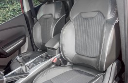 Renault Kadjar, front seats