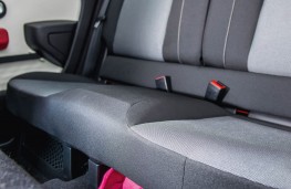 Renault Twingo, rear seat stowage