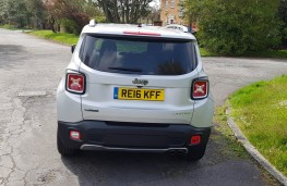 Jeep Renegade 1.6 MultiJet II Limited, rear