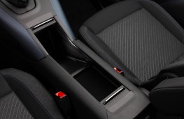 Peugeot Rifter, 2018, console