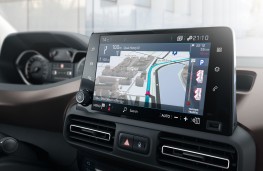 Peugeot Rifter, 2018, display screen