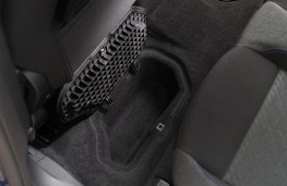 Peugeot Rifter, 2018, underfloor storage