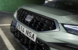 SEAT Arona, 2025, grille
