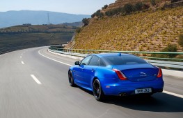 Jaguar XJR575, 2017, rear