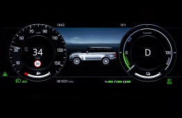 Range Rover PHEV LWB, 2018, instrument panel