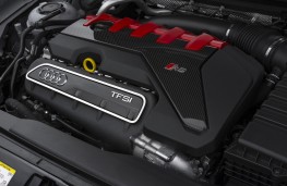 Audi RS3, 2018, engine