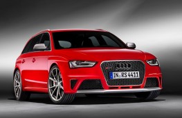 Audi RS4 Avant, front