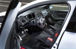 Audi RS Q3 performance, interior
