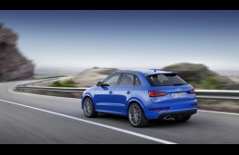 Audi RS Q3 performance, rear