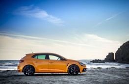 Renault Megane RS 280, 2018, side, static