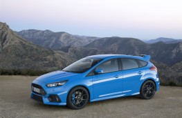 Ford Focus RS, side, static