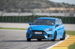 Ford Focus RS, track, slide