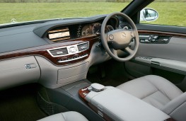 Mercedes S-Class, interior