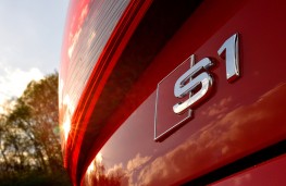Audi S1 Sportback quattro, badge